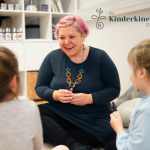 Firmenportraet mit Logo 1